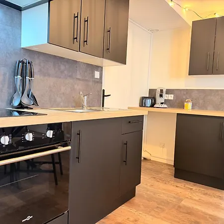S New-york Grand T2 A Deux Pas Du Chateau *